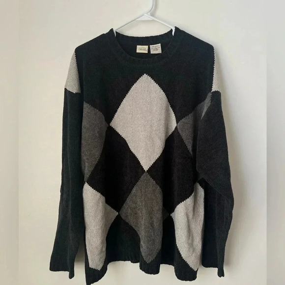 Falls Creek Black and Gray Sweater - Picture 1 of 6
